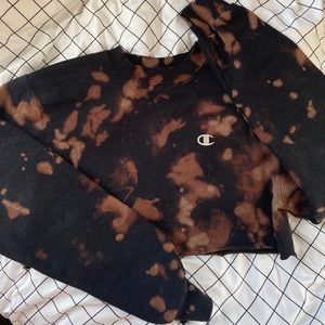 champion bleach dye cropped sweatshirt